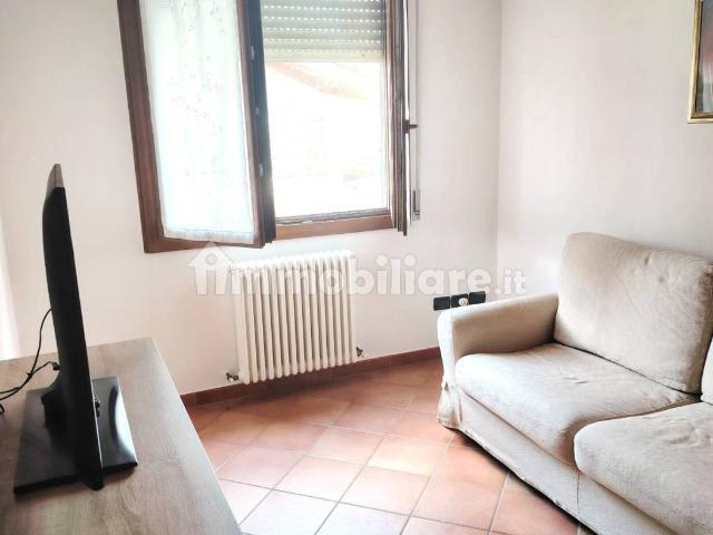Villa Indipendente in affitto a San Silvestro, Curtatone
