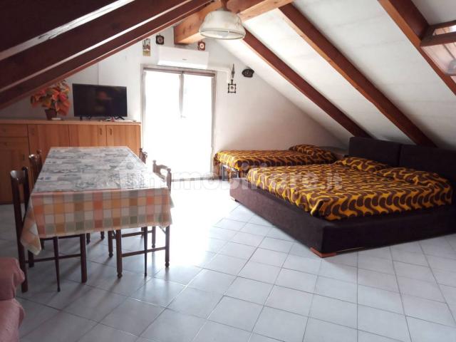 Villa Indipendente in affitto a Vadino, Albenga