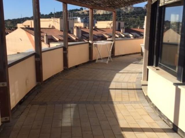 Attico in vendita a Cagliari, Sardigna/Sardegna