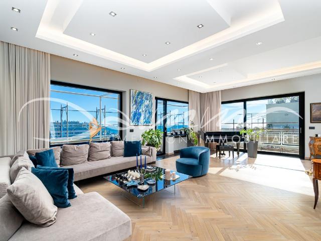 Attico in vendita a Genova