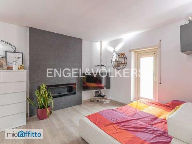 Appartamento in affitto a Municipio Roma XV, Roma Capitale