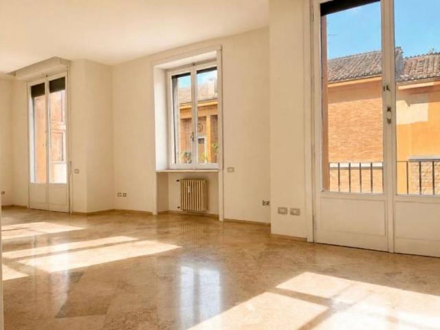 Villa Indipendente in affitto a Municipio Roma I, Roma Capitale