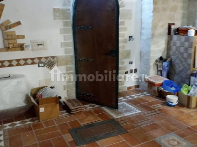 Villa Indipendente in affitto a Sala Consilina, Campania