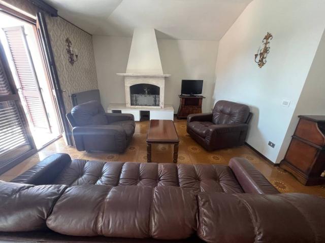 Villa Indipendente in affitto a Pallanza, Piemonte