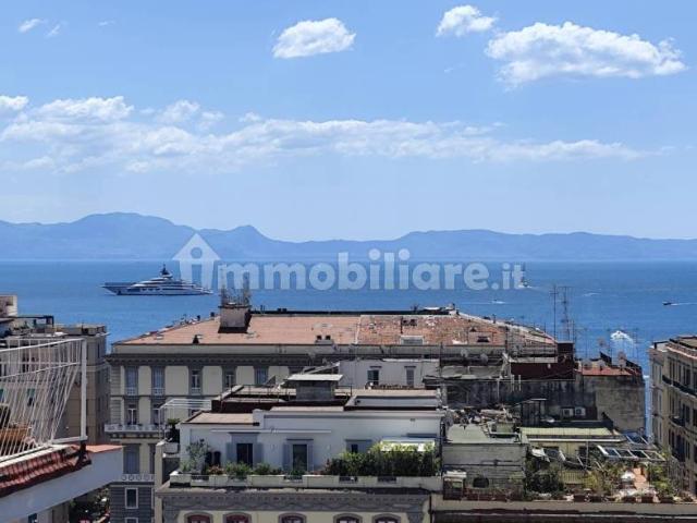 Villa Indipendente in affitto a Municipalità 1, Campania