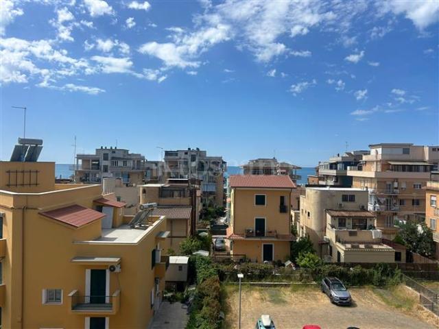 Attico in vendita a Lido di Ostia, Roma Capitale