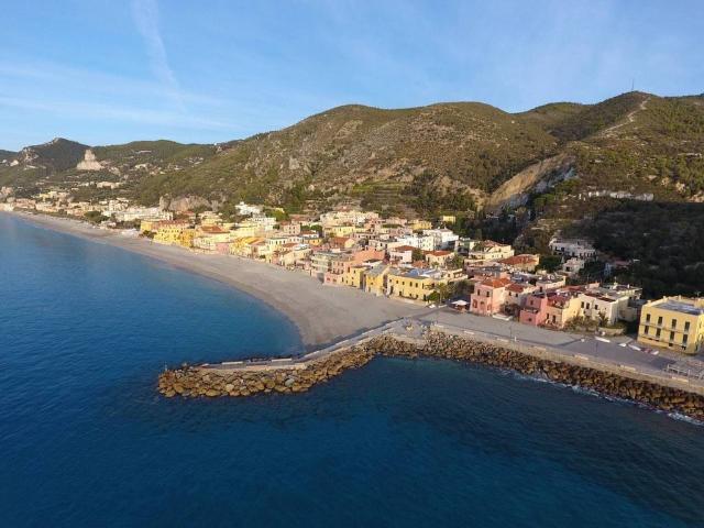 Attico in vendita a Finale Ligure, Liguria