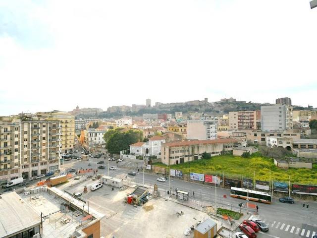 Attico in vendita a San Benedetto, Cagliari