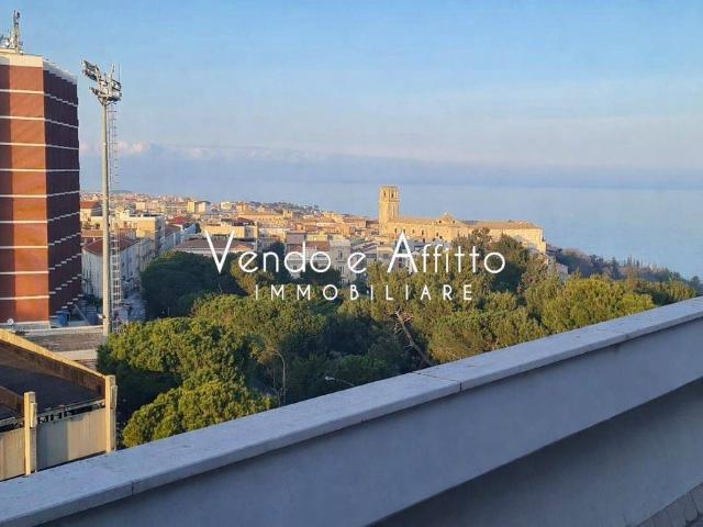 Attico in vendita a Vasto, Abruzzo