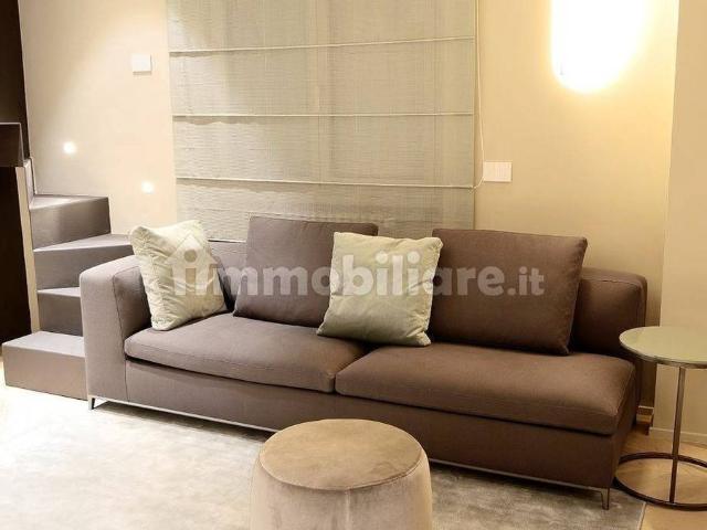 Attico in affitto a Duomo, Milano