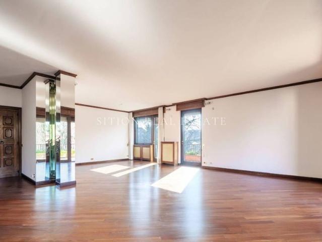 Attico in affitto a Municipio 2, Milano