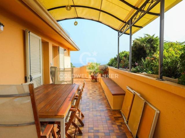 Attico in vendita a Desenzano Del Garda, Lombardia