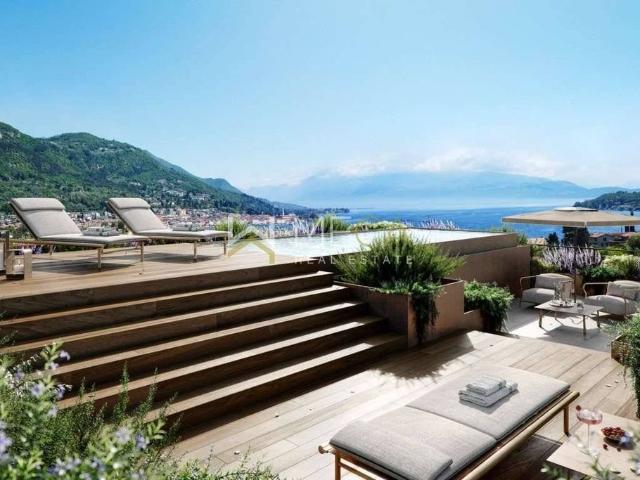 Attico in vendita a Comunità Montana Parco Alto Garda bresciano, Salò