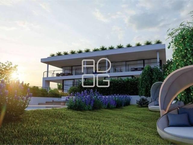 Attico in vendita a Moniga Del Garda, Brescia