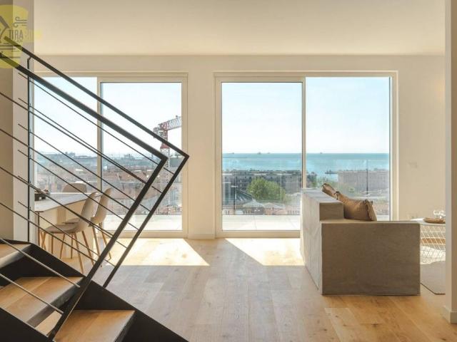Attico in vendita a Città Nuova-Barriera Nuova-San Vito-Città Vecchia, Villa Opicina