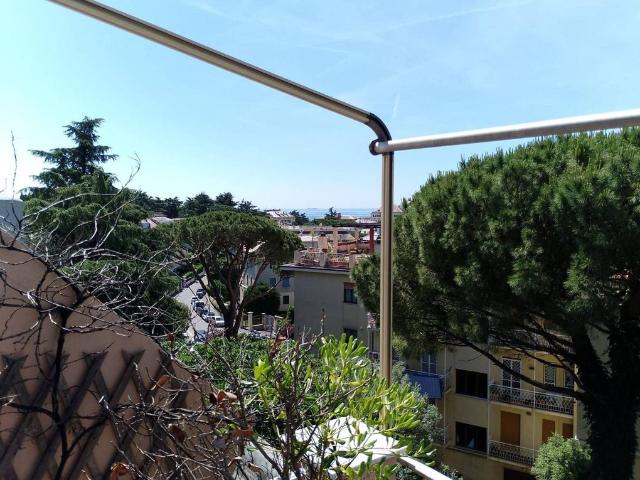 Attico in vendita a Medio Levante, Serra Riccò