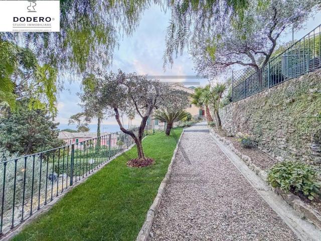 Attico in vendita a Pieve Ligure, Liguria