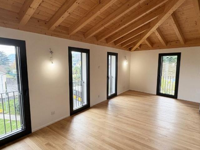Attikawohnung kaufen in Pura, Tessin