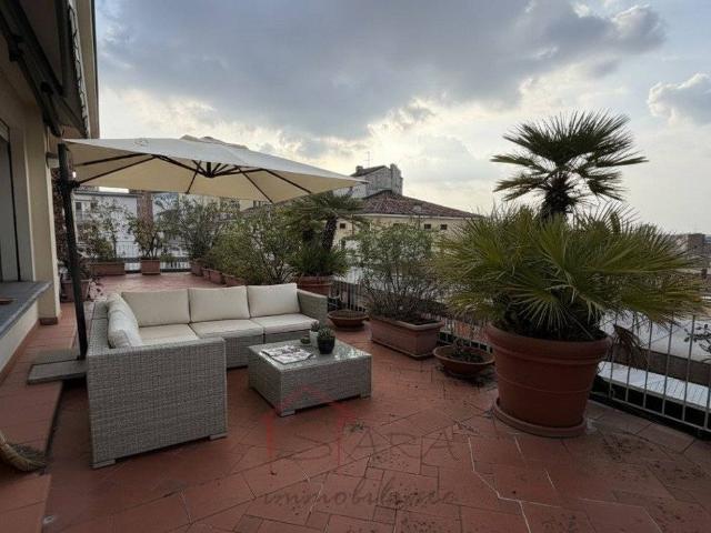Villa Indipendente in affitto a Centro-Piani-Rencio - Zentrum-Bozner Boden-Rentsch, Bolzano - Bozen