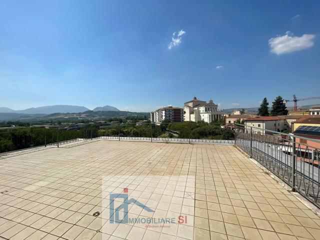 Attico in affitto a Benevento, Campania