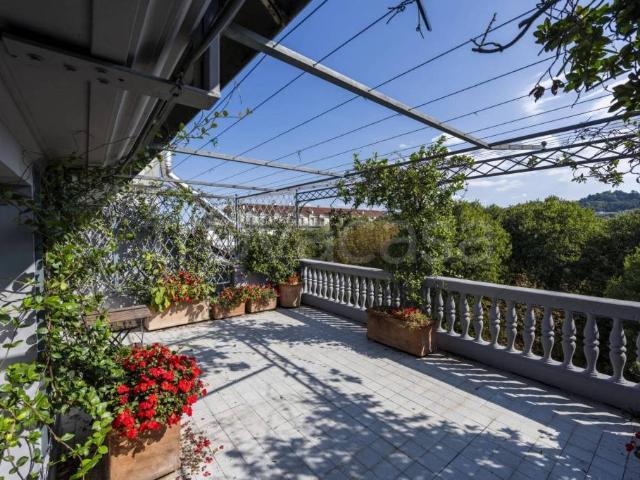 Attico in affitto a Borgo Nuovo, Torino