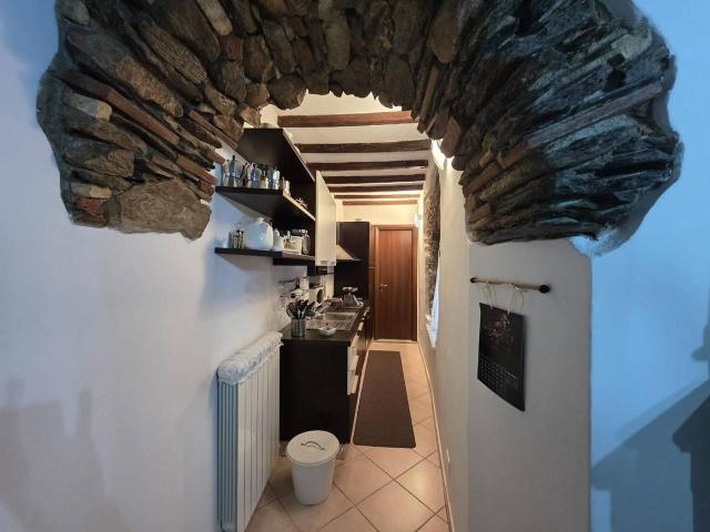 Appartamento in vendita a Carrara, Toscana