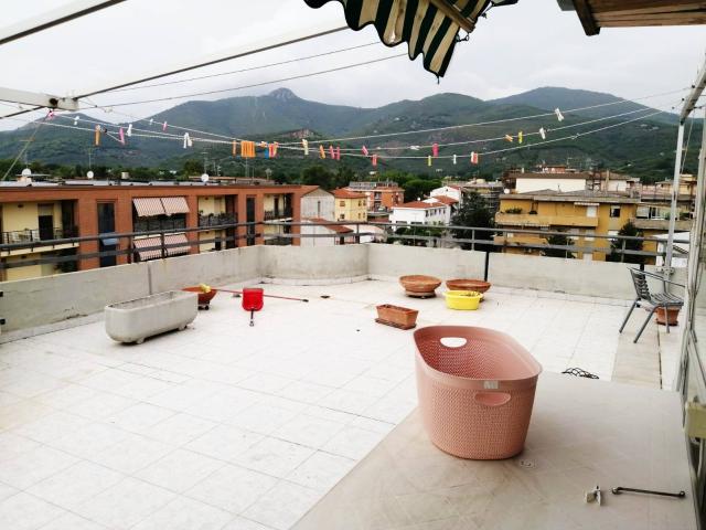 Attico in vendita a Marciana, Cascina