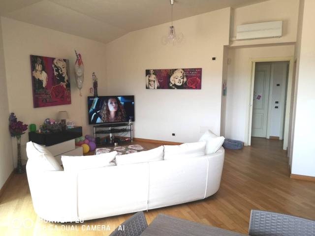 Attico in vendita a Borgo 3, Marche