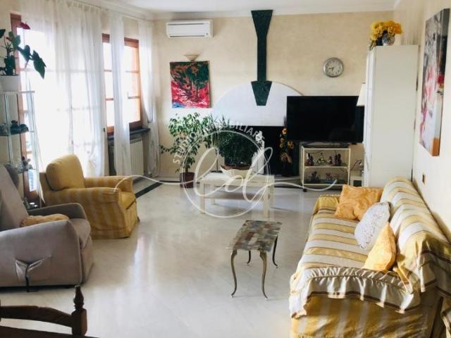 Attico in vendita a Vaiana, Forte Dei Marmi