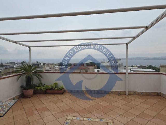 Attico in vendita a Monte Di Procida, Campania