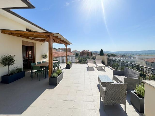 Attico in vendita a Borgo San Giacomo, Marche