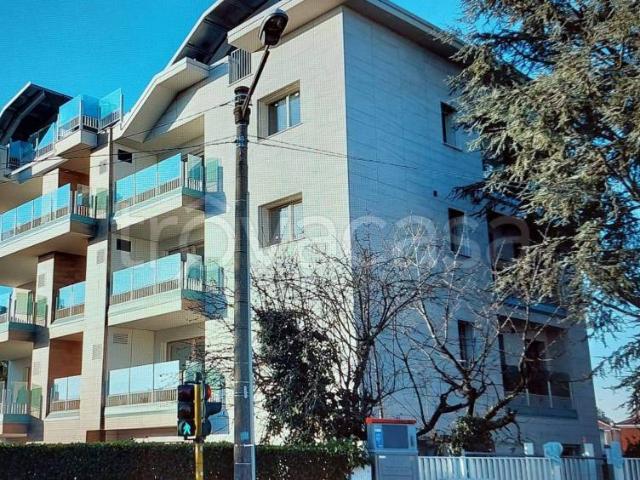 Attico in vendita a Zona Omogenea Milano Nord, Paderno Dugnano