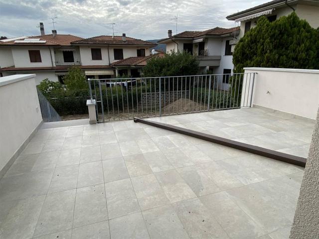 Attico in vendita a Pistoia, Toscana