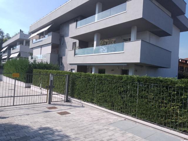 Attico in vendita a Ranica, Bergamo
