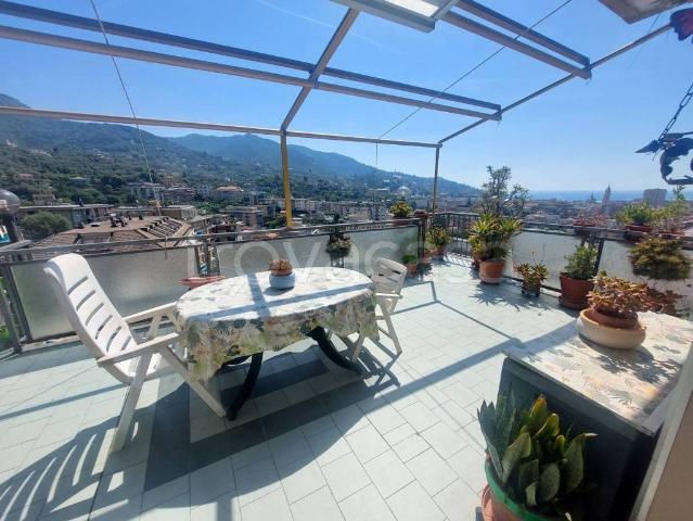 Attico in vendita a Rapallo, Liguria