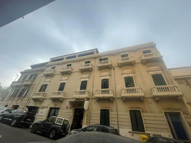Attico in vendita a Calabria, Reggio Calabria