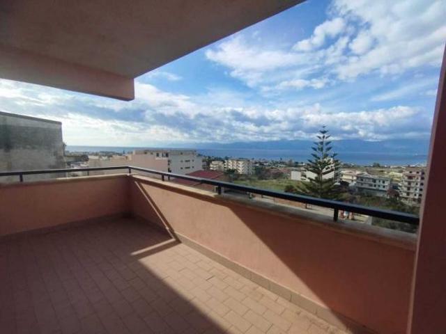 Attico in vendita a Calabria, Reggio Calabria