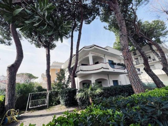 Attico in vendita a Abissinia, Riccione