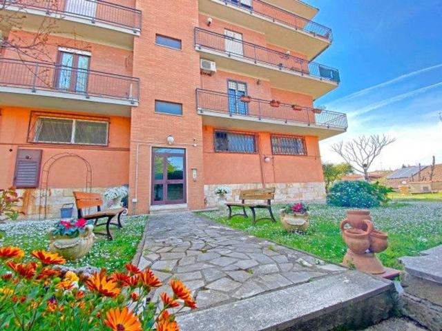 Attico in vendita a Casal Bernocchi, Roma Capitale