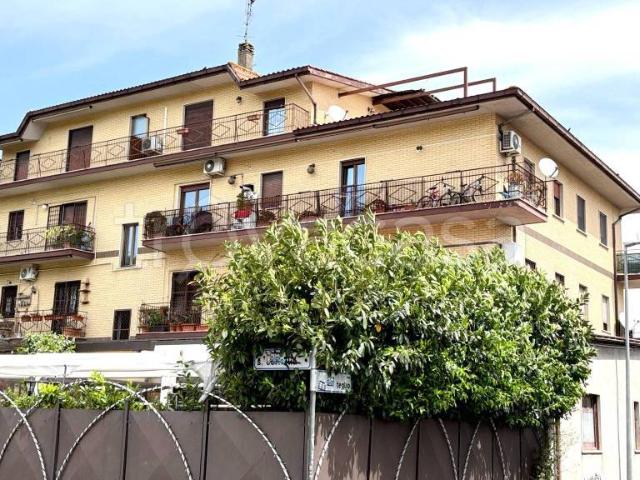 Attico in vendita a Casale Prima Porta, Roma Capitale
