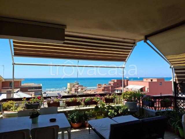 Attico in vendita a Lido di Ostia, Roma Capitale