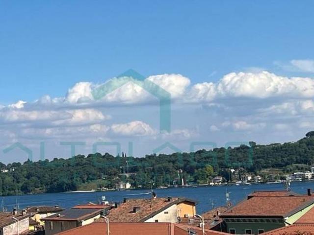 Attico in vendita a Comunità Montana Parco Alto Garda bresciano, Salò