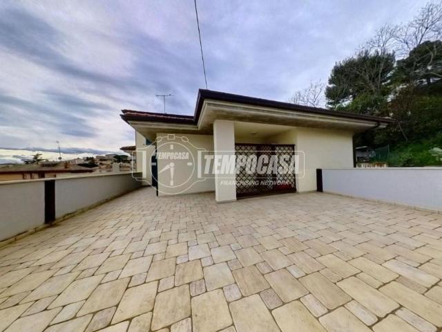 Attico in vendita a Marche, Fermo