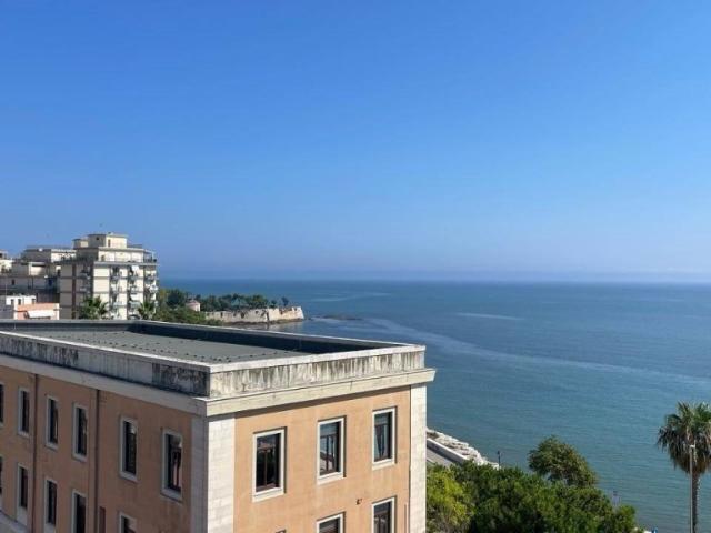 Attico in vendita a Puglia, Barletta-andria-trani