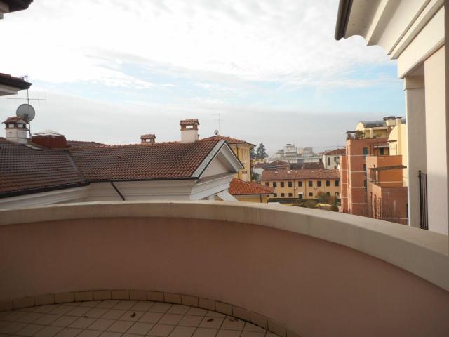 Attico in vendita a San Giuseppe, Vicenza
