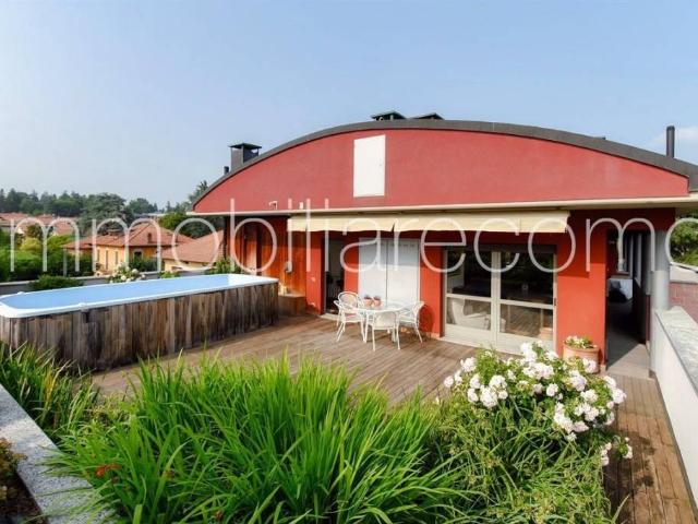 Attico in vendita a Appiano Gentile, Como