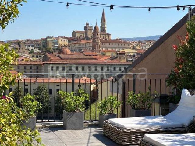 Attico in vendita a Palazzo Del Pero, Toscana