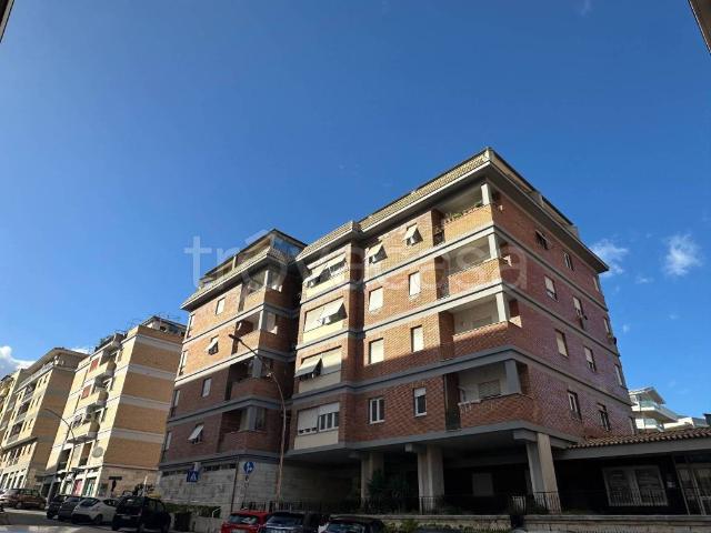 Attico in vendita a Santi Filippo e Giacomo, Marche