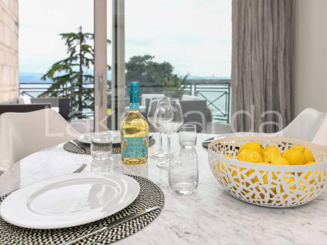 Villa Indipendente in affitto a Peschiera Del Garda, Veneto