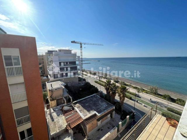 Villa Indipendente in affitto a Municipio 3, Puglia